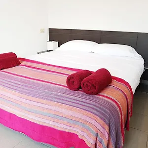 Apartment Loft Placa Sant Josep, Girona